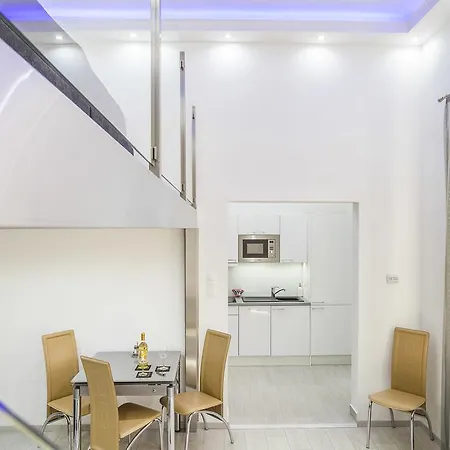 Διαμέρισμα Central Studio *